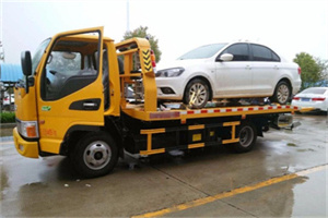 玉林附近拖车救援24小时服务热线